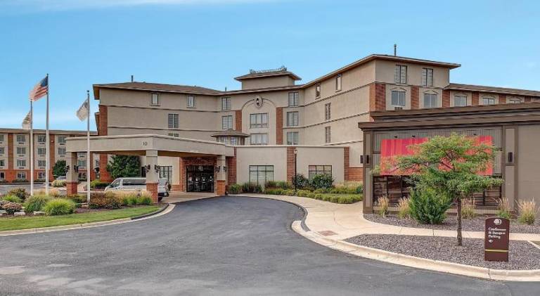 DoubleTree by Hilton Hotel Bloomington — photo 2