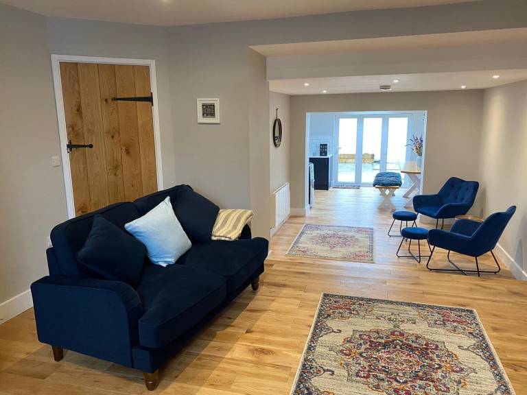 House Aberaeron