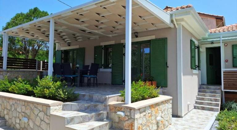 Fully equipped house with patio, private pool & barbeque | Dogs allowed — photo 5