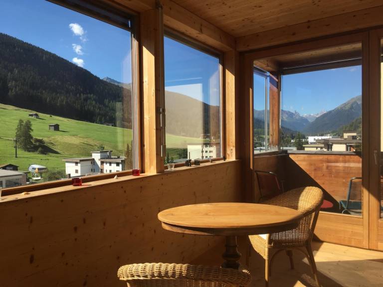 Ferienwohnung mit Hund in Davos, für max. 4 Personen Ferienwohnung mit Hund in Davos, für max. 4 Personen