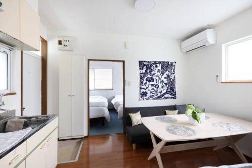 Apartment 6
