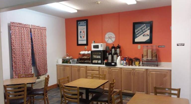 Howard Johnson by Wyndham Tifton GA I-75 — photo 5