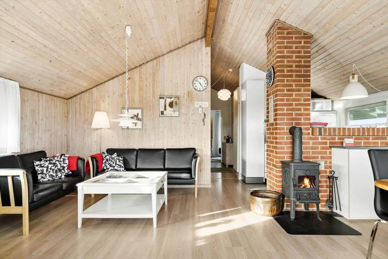 Fully equipped house with barbecue, terrace & sauna | Beach nearby | Pets allowed — photo 2