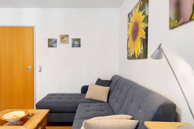 Apartment with patio | Garden view | Good for workation | Pet-friendly — photo 4