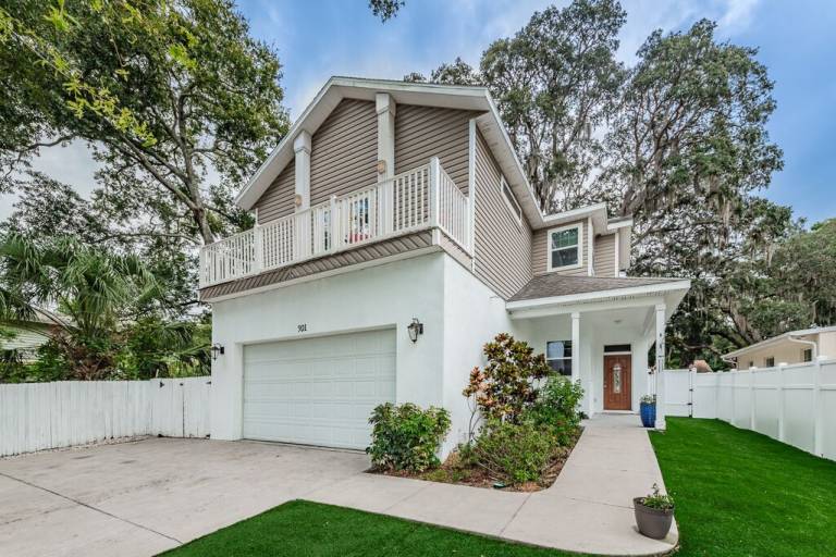 House Tarpon Springs