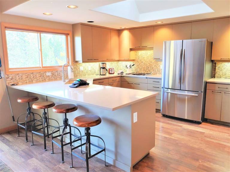 Family-friendly house with pool, barbeque & jacuzzi | Pet-friendly — photo 3