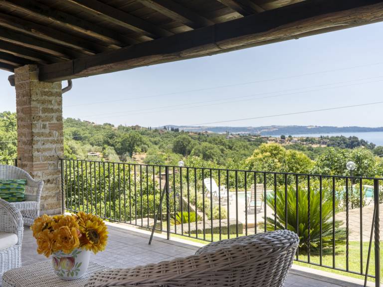 Fully equipped wonderful vacation home with garden, terrace & barbecue | Lake view | Dogs allowed — photo 5