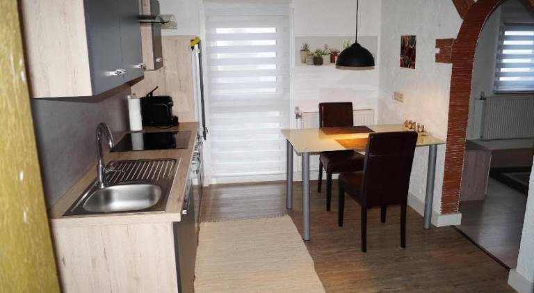 Rental apartment with 2 rooms for 4 persons — photo 3