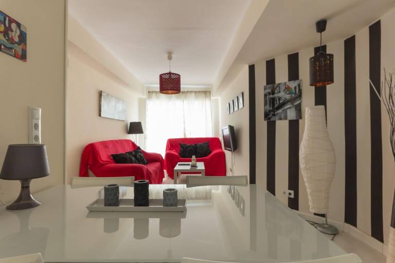 Nice Flat -200m Center-2 Baths- 3 Bedrooms 5pers — photo 2