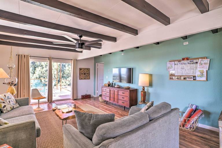 Pet-Friendly Home w/ Patios & Private Hot Tub! — photo 4