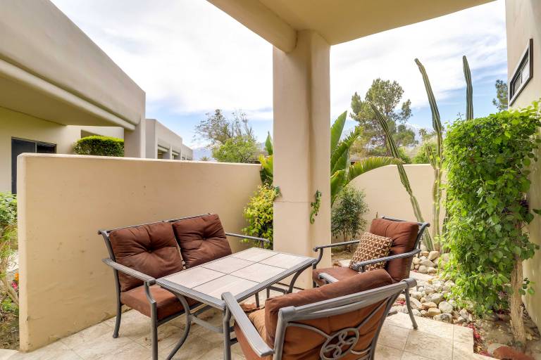 11 Mi to Coachella Valley: Pet-Friendly Home! — photo 4