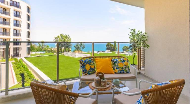 Luxury Sea View Appartment with Beach Access - Parking & Heated Pool — photo 5