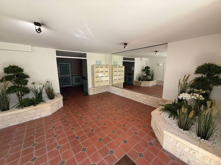 House with terrace & pool | Pet-friendly — photo 5