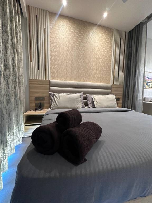 Absolute house in Noida