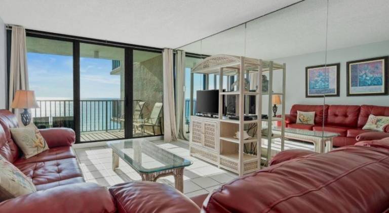 House | Close to the beach | Pet-friendly — photo 2