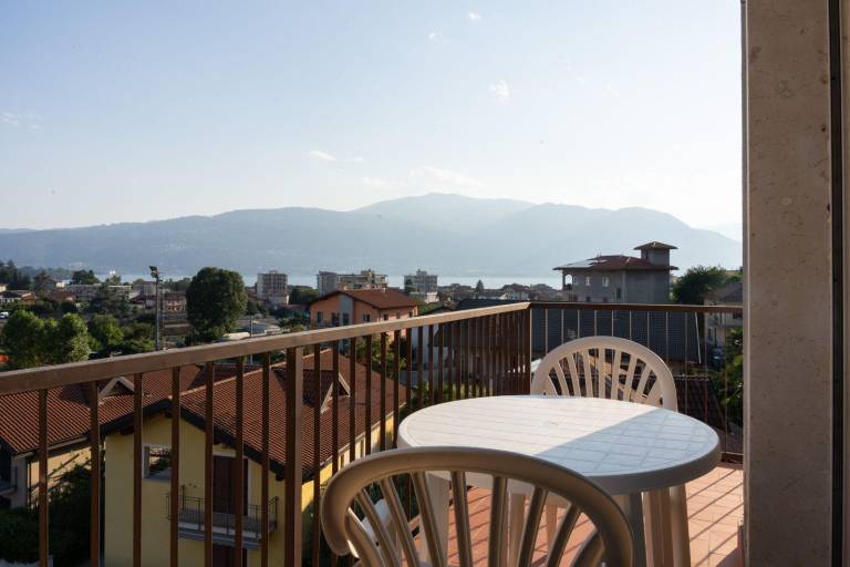 Apartment with fast internet | City view in Verbania
