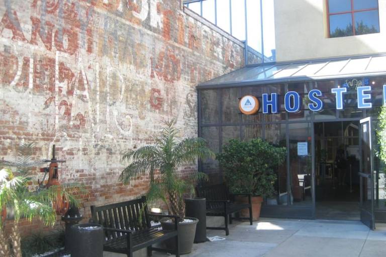 HI Los Angeles Santa Monica Hostel