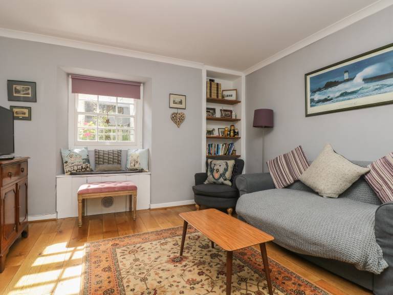 Cottage with garden | Beach view — photo 4