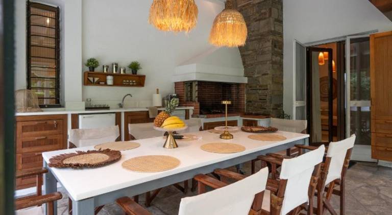Beautiful villa with pool | Pets are welcome — photo 2