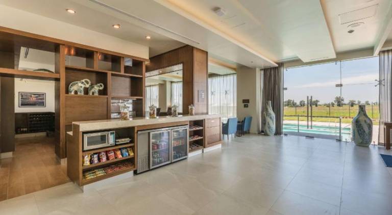 Hampton Inn & Suites by Hilton Salamanca Bajio — photo 2