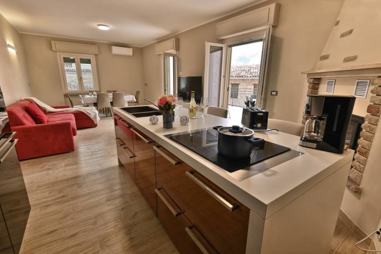 Lovely rental apartment with patio | Pets are welcome — photo 3