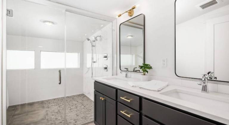 Vacation home with jacuzzi | Pets allowed — photo 2