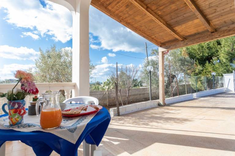 Villa with grill & garden | Garden view — photo 4