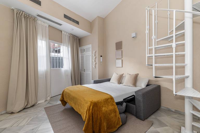 Wonderful holiday apartment with garden & terrace | Next to Seville Cathedral | Pet-friendly — photo 5