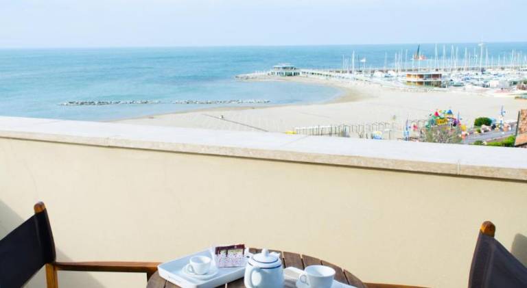 Mona Lisa Hotel — photo 4