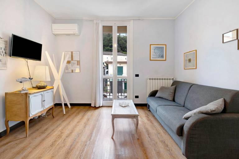 Holiday Apartment '4 Passi Mare' with Balcony, A/C & Wi-Fi — photo 5