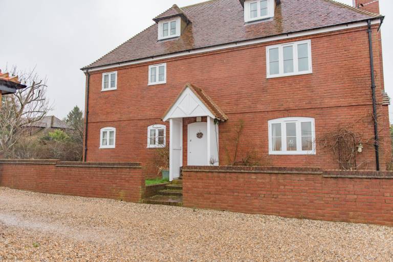 Cottage  Canterbury