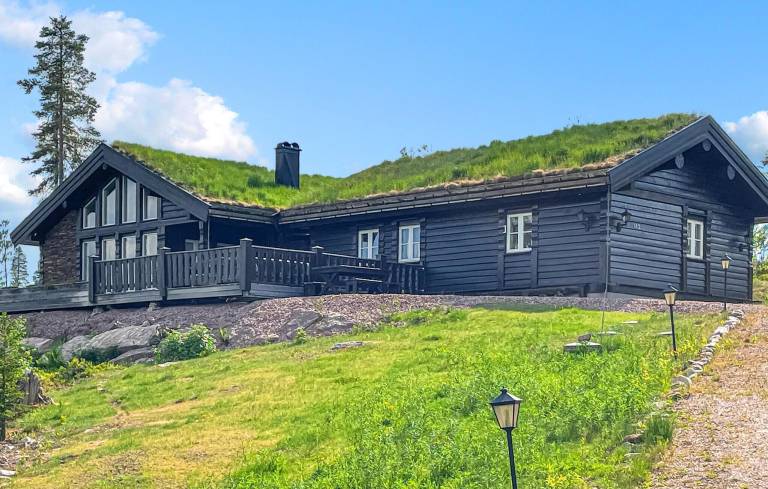 Hus  Østby