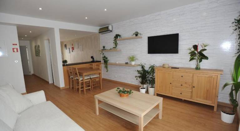 Rental apartment with 1 room for 4 persons in Lagos
