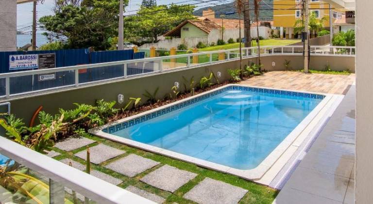 Nice rental apartment with pool | Beach nearby | Pets are welcome in Florianópolis