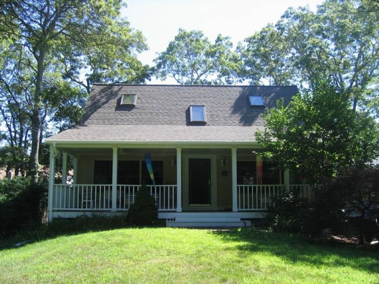 House  Plymouth