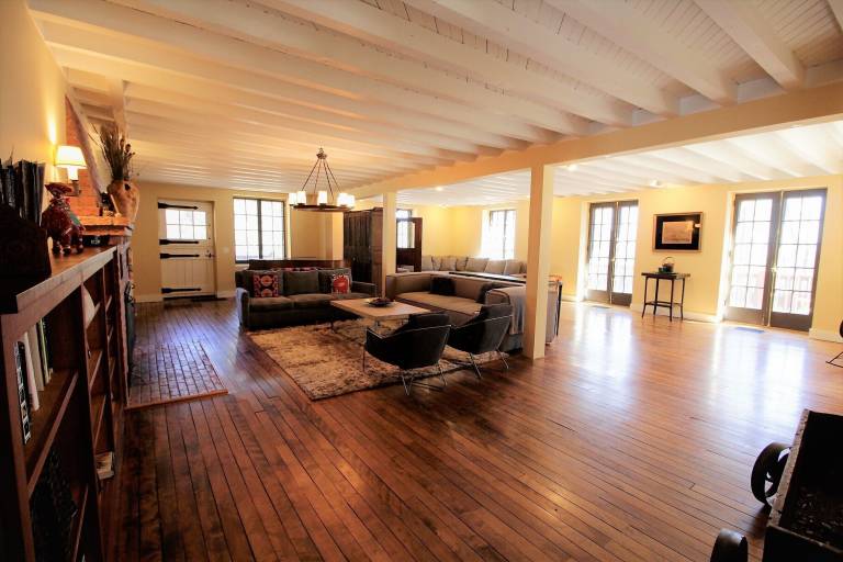 House Lenox