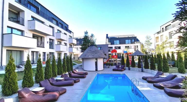 Holiday apartment with pool — photo 3