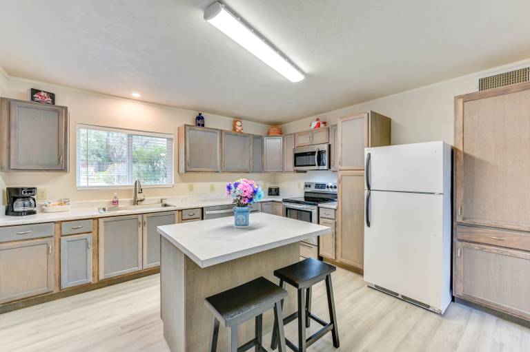 Pet-Friendly Camp Verde Home w/ Gas Grill! — photo 2
