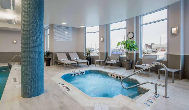 Hilton Garden Inn Winnipeg South — photo 2