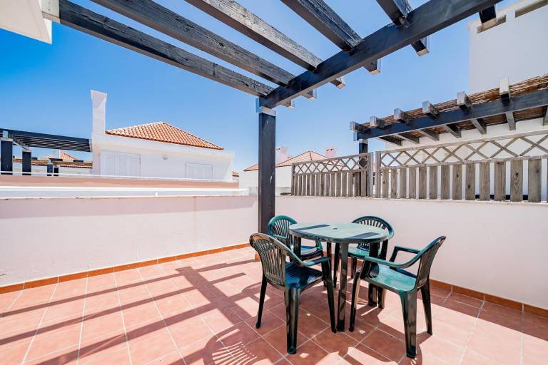 Fully equipped holiday apartment with patio | Dogs allowed — photo 5