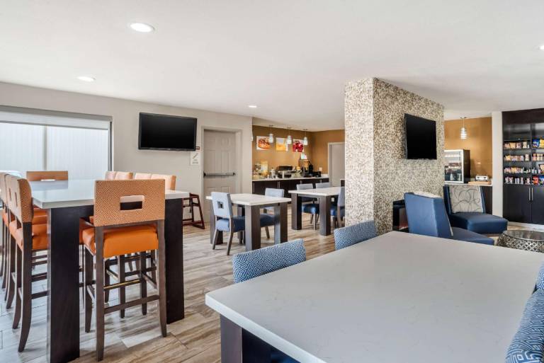 Quality Suites Baton Rouge East - Denham Springs — photo 5