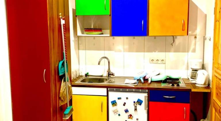 Rental apartment with yard & barbecue — photo 4