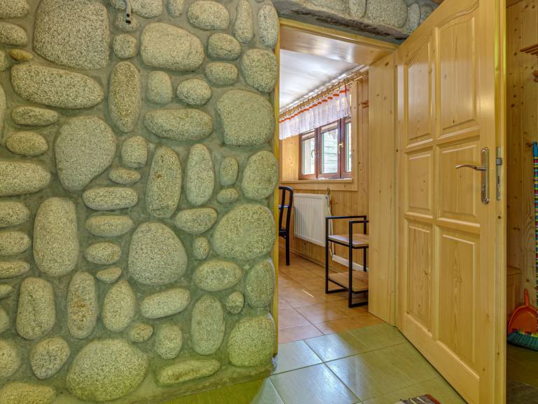 Rental apartment with pool, grill & garden — photo 2