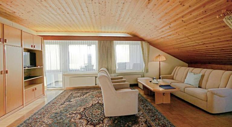 Holiday apartment with pool & sauna — photo 2