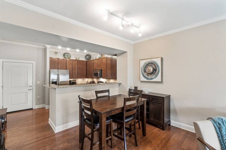 Condo  Providence Park