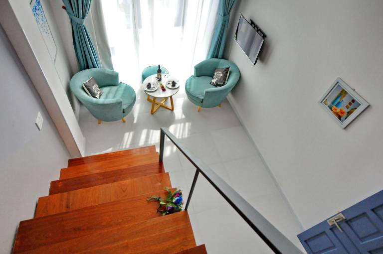 Romantic mini loft near the beach - Blue theme — photo 3