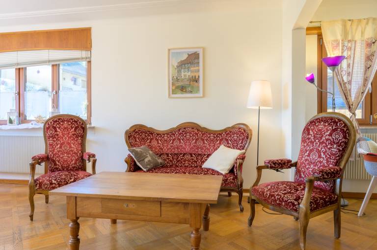 Family-friendly vacation home with terrace, garden & fast internet | River view | Suitable for remote work | Pets allowed — photo 4