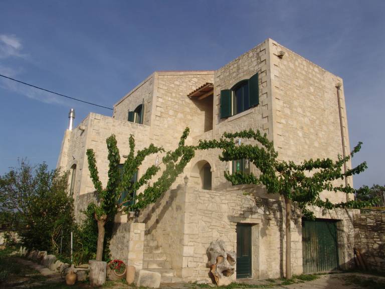 Country House 'Vila Aloni' with Private Terrace, Wi-Fi and Air Conditioning — photo 2