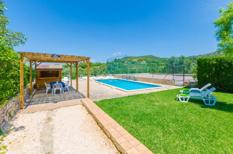 Child-friendly ample villa with private pool, garden & barbeque | Dogs allowed — photo 4