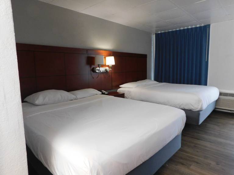 Motel  The Pines